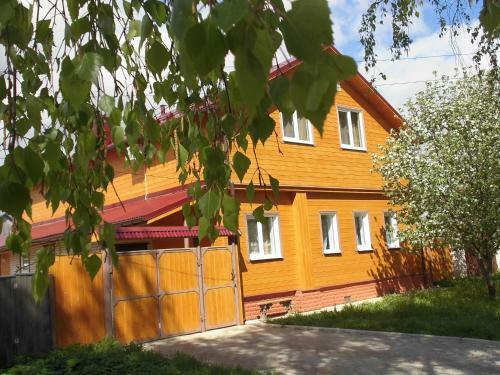Hostal Eco-house U Reki