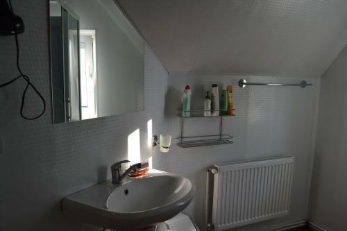 Hostal The Guest House U Zastavy