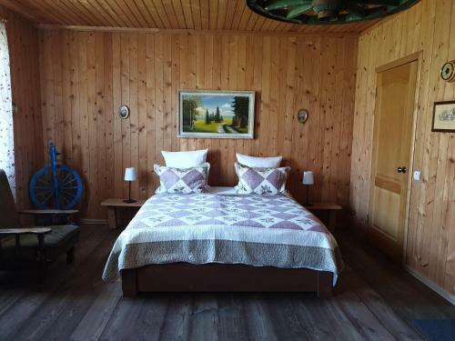 Hostal Guest House Usadba Surikova