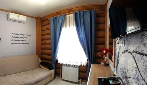 Hostal Guest House 12 Months