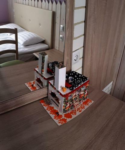 Hostal Guest House 12 Months