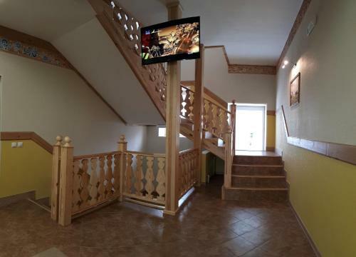 Hostal Guest House 12 Months
