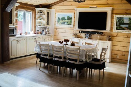 Hostal Alyonushkin Teremok Guest House
