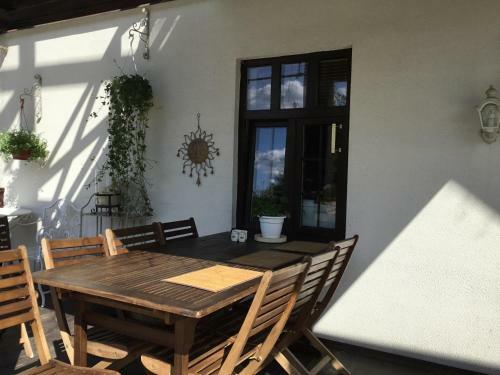 Posada Guest House Province