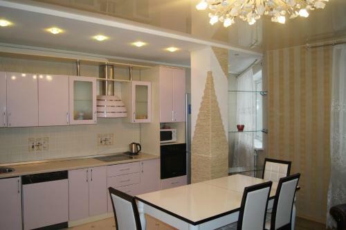 Apartment On Mira 55