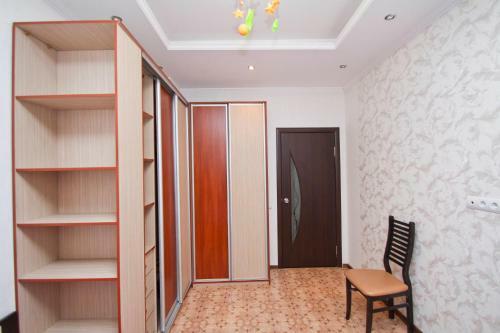 Surgut Apartments On Krylova 26