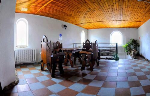 Hotel Pansionat Yakor
