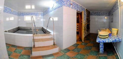 Hotel Pansionat Yakor