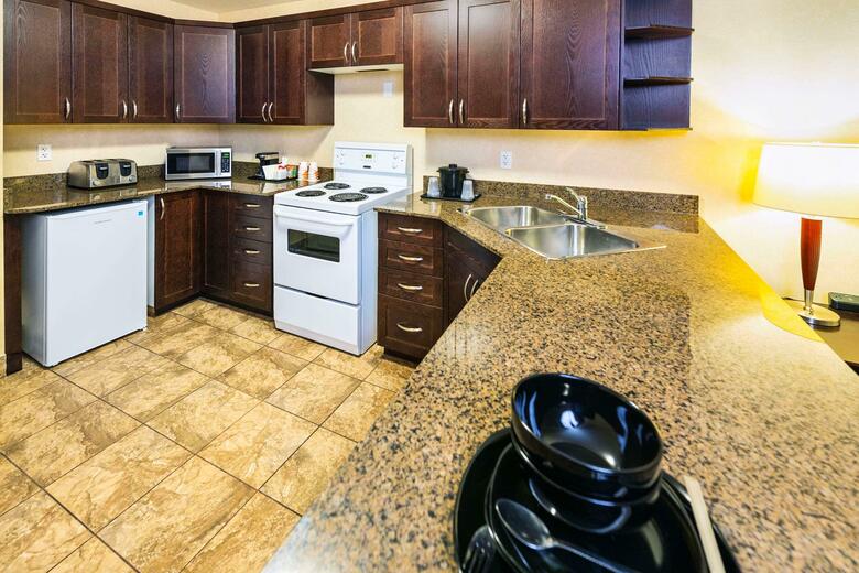 Hotel Comfort Inn & Suites