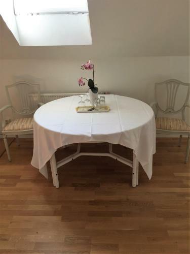 Hostal Herrg�rds Hotell Gyllene H�sten