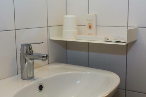 Azhur Hotel