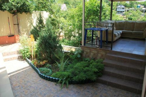 Hostal Lyubava