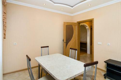 Apartment On Pervomayskoy