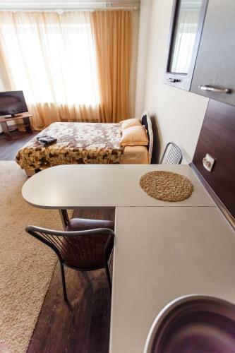 Avrora Hotel