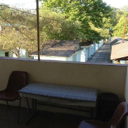 Hostal Tur Service Guest House