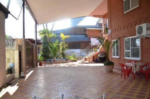Hostal Guest House Kamielia