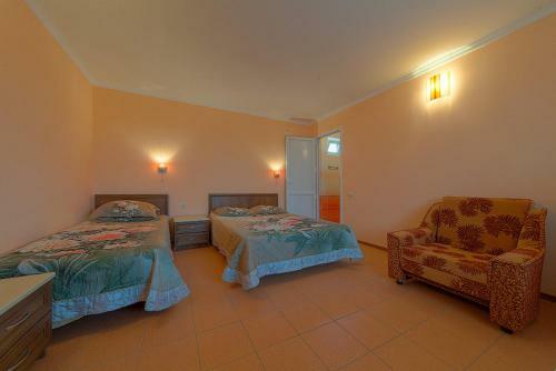 Hostal Guest House Orhideya