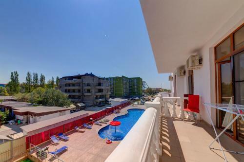 Yason Hotel