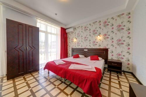Yason Hotel