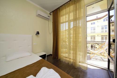 Protos Hotel