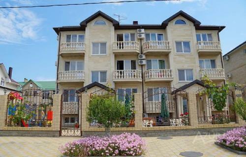 Hostal Yuzhnaya Noch Guest House