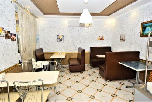 Hostal Afina Guest House