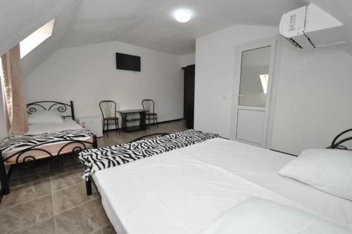 Hostal Guest House Villa U Morya