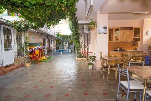 Hostal Guest House Vodoley