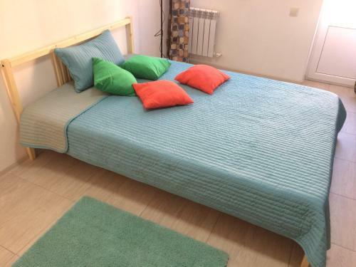Hostal Guesthouse On Agatovaya 10