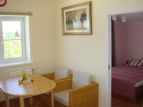 Hostal Holiday Home N2 Ruza Village