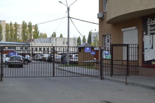 Apartment On Leninskiy 124b