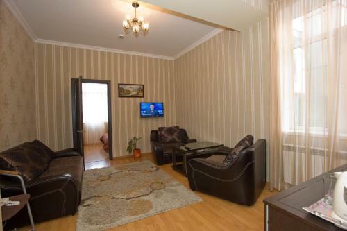 Kosmos Hotel
