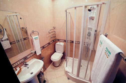 Hotel Pansionat Rodina