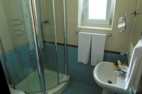 Hotel Pansionat Rodina