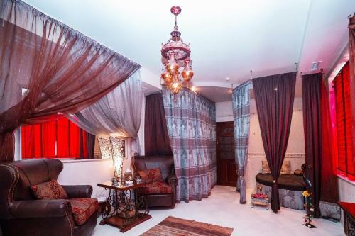 Hotel Pansionat Rodina