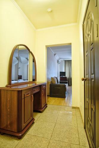 Sun Hotel