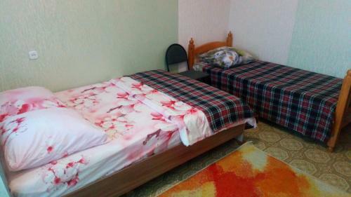 Apartamento 2-? ???? ???????? ?? 8 ???, ???? - 100 ? ?? ?4