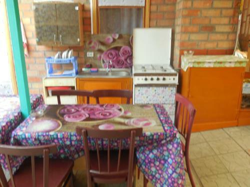 Hostal Antonina Guest House