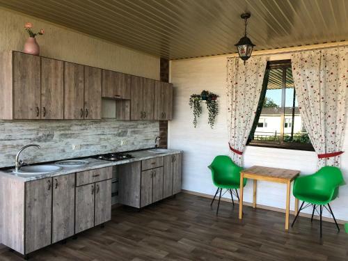 Hostal Guest House Mirana