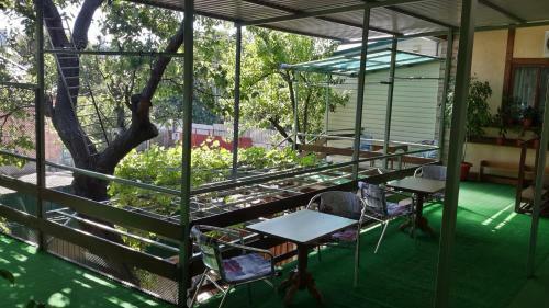 Hostal Na Kalinina Guest House