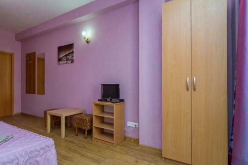Hostal Nirvana Guest House