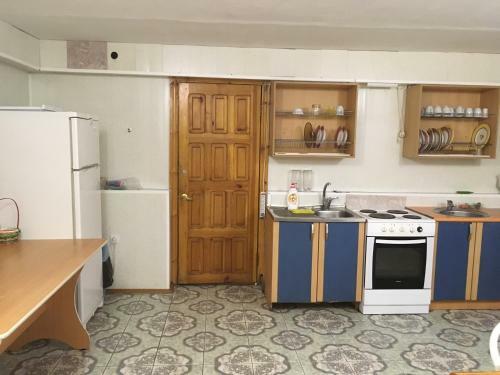 Hostal ?????? ??? Zuratkul