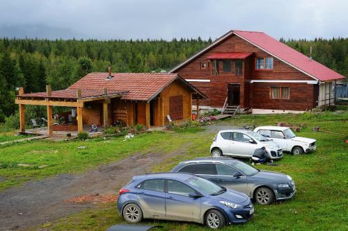 Hostal Guest House On Glavnaya 1