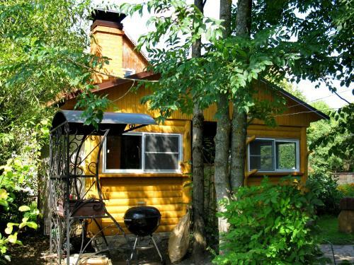 Hostal Domiki Na Ugre
