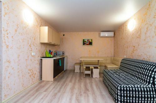 Hostal Zhasmin Guest House