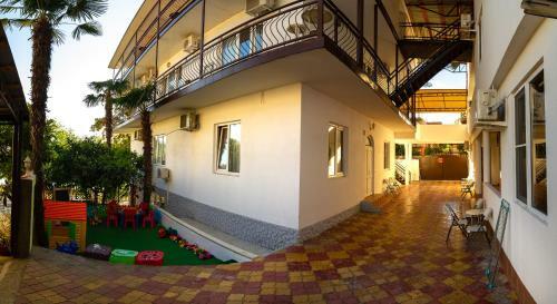 Hostal Zhasmin Guest House