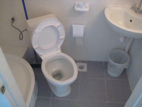 Hostal Alagg Guest House