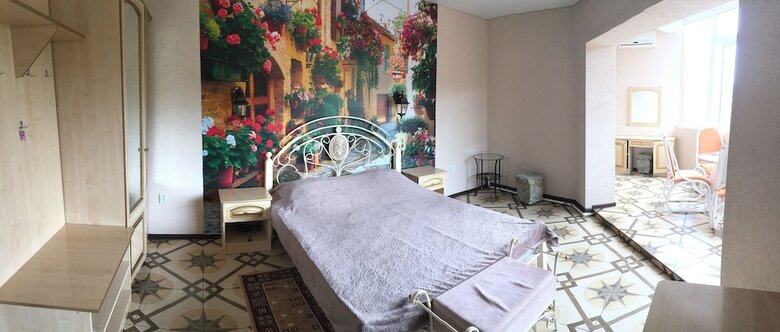 Hotel ???????