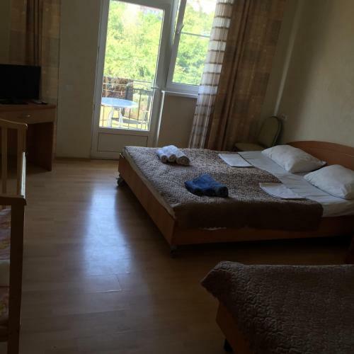 Cosy Hostel On Dekabristov 103b