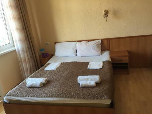 Cosy Hostel On Dekabristov 103b